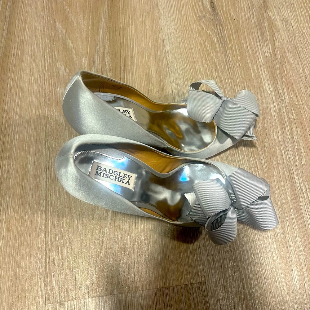 Closed toe satin silver heels